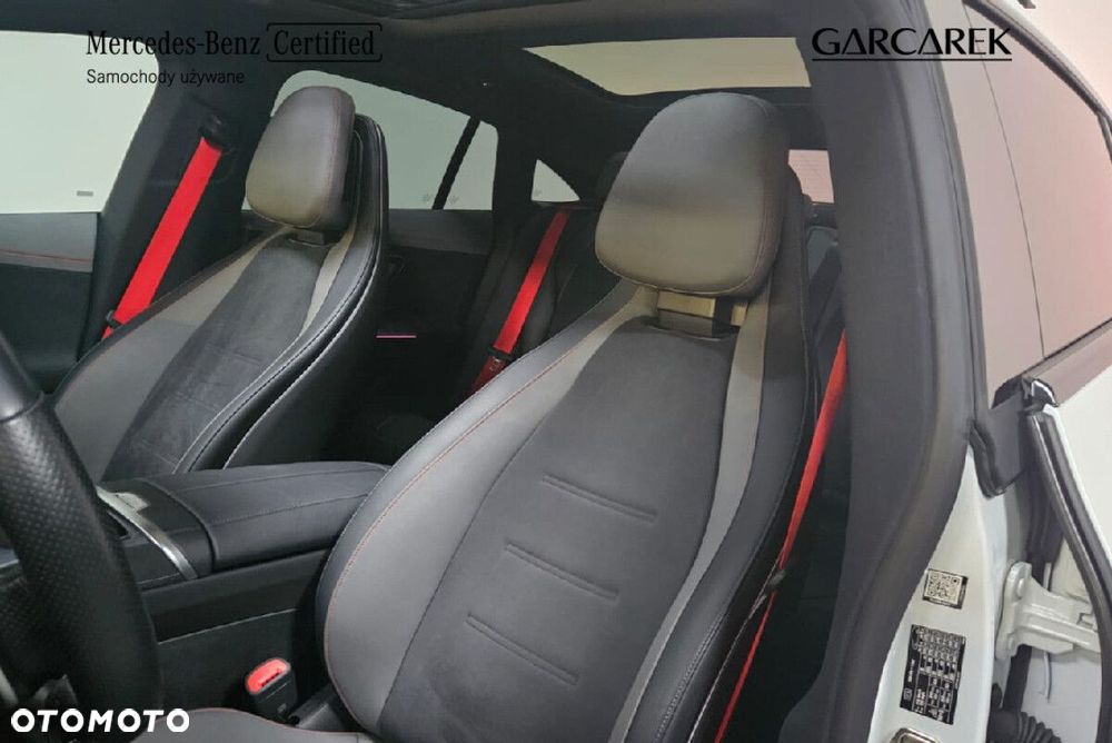 Mercedes-Benz EQE - 22