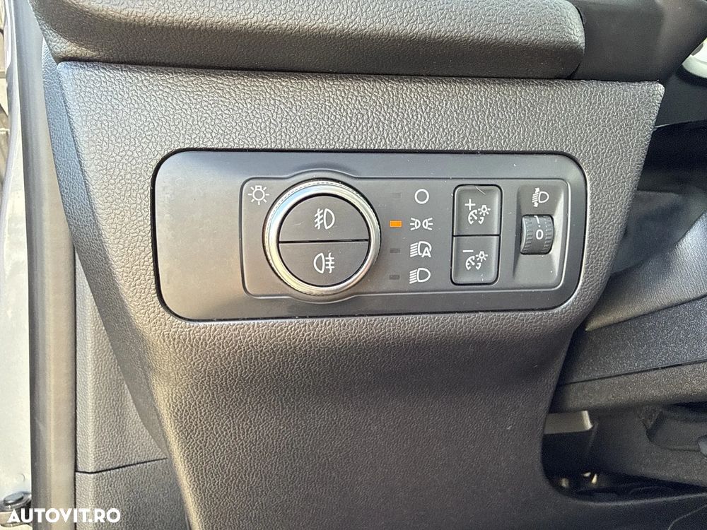 Ford Kuga - 15