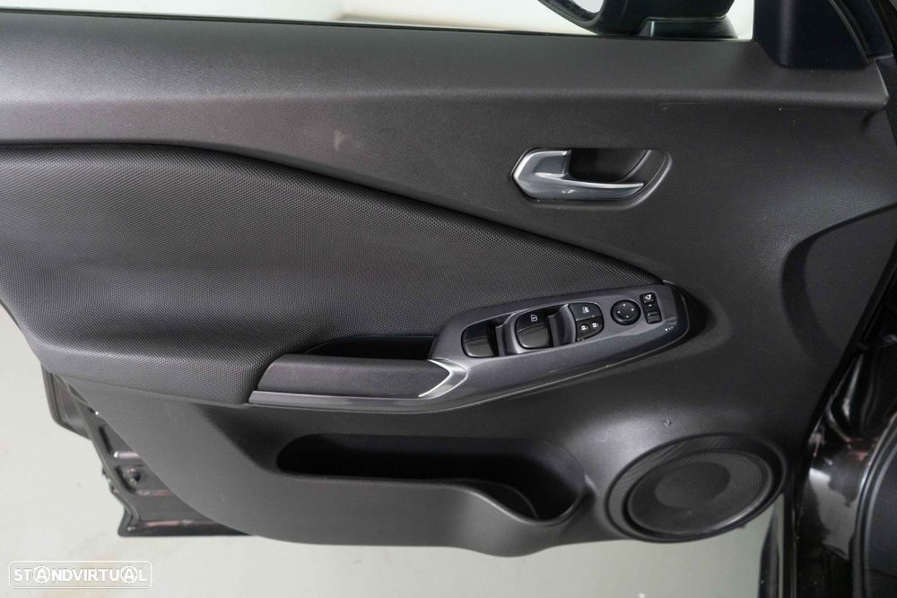 Nissan Juke 1.0 DIG-T N-Connecta DCT - 19