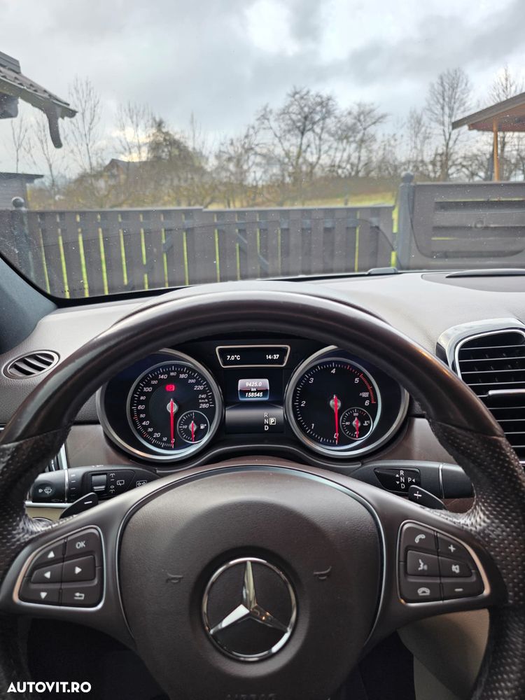 Mercedes-Benz GLE 350 d 4MATIC - 3