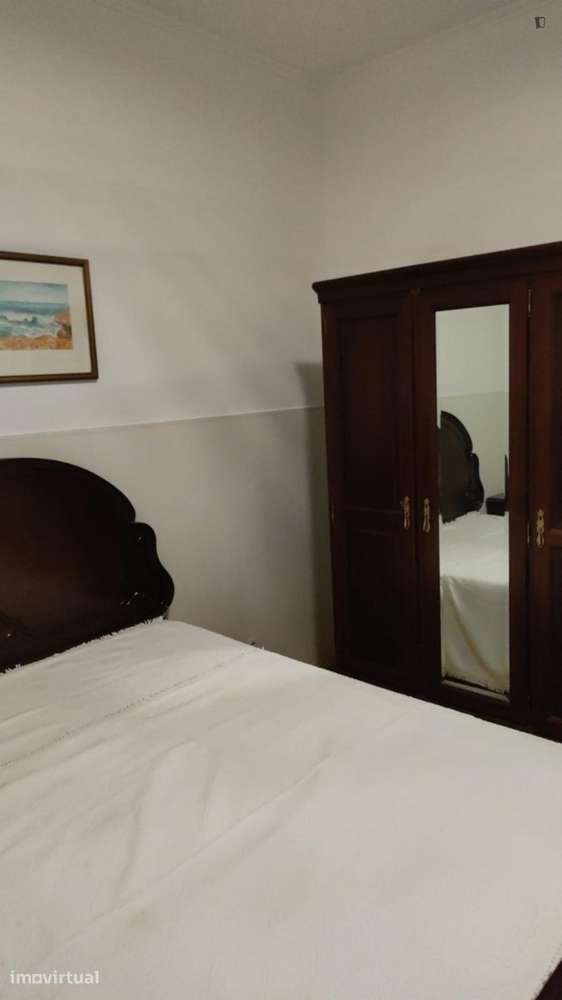 Quarto - localizado em Arroios Lisbon - Grande imagem: 2/11