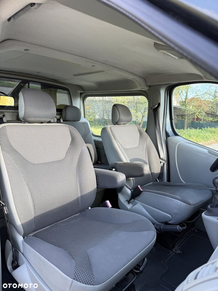Opel Vivaro - 6