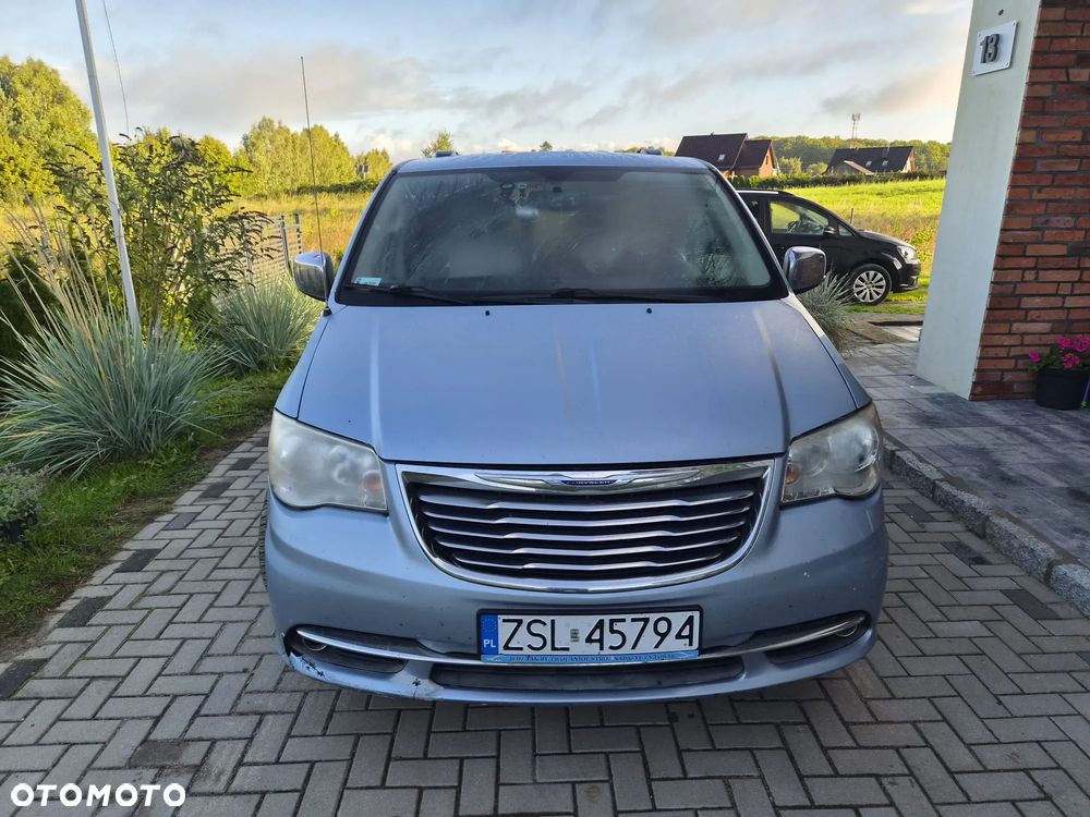 Chrysler Town & Country 3.6 Limited - 1