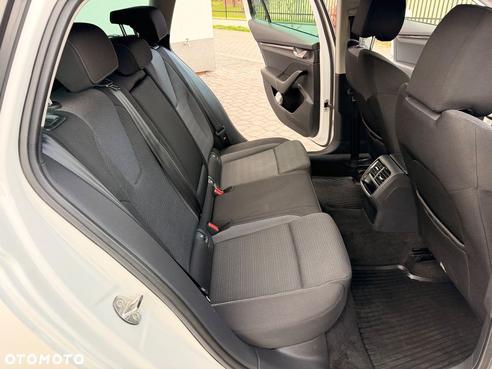 Skoda Octavia 1.5 TSI ACT Ambition - 23