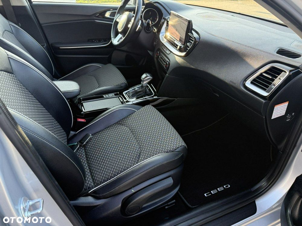 Kia Ceed SW 1.0 T-GDI DCT7 (48V M-H) Ultimate Edition - 15