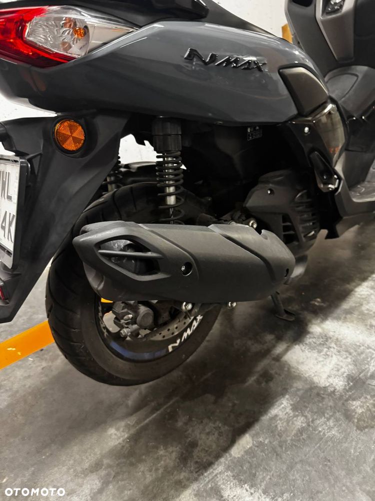Yamaha NMAX - 7