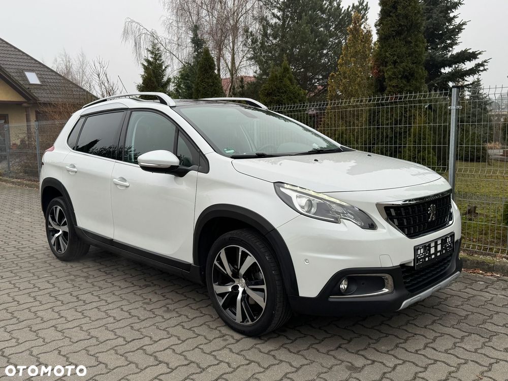 Peugeot 2008 PureTech 110 Stop&Start Allure - 1
