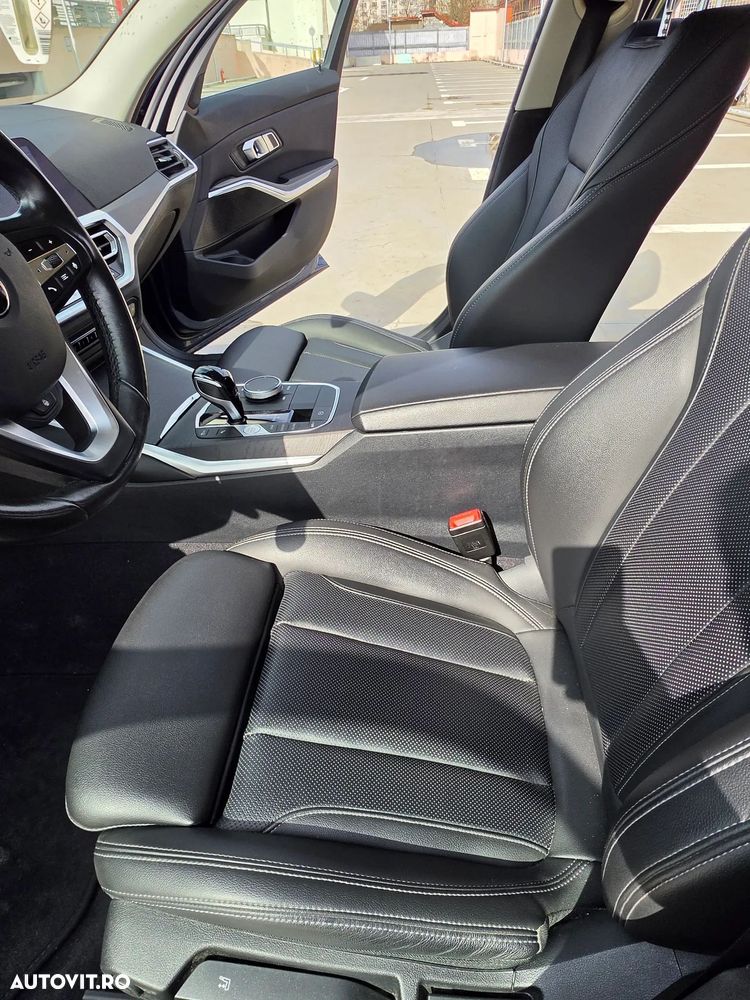 BMW Seria 3 320d xDrive AT MHEV - 19