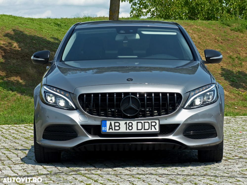 Mercedes-Benz C 220 CDI DPF (BlueEFFICIENCY) 7G-TRONIC Avantgarde - 3
