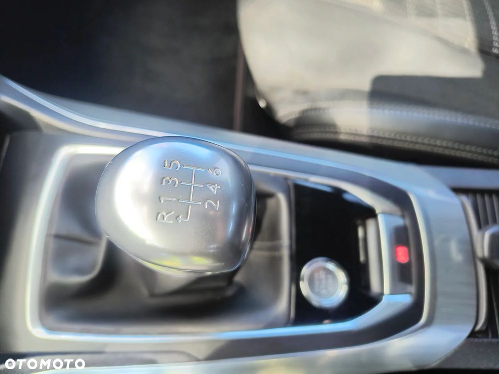 Peugeot 308 BlueHDi 130 Stop & Start Active - 15