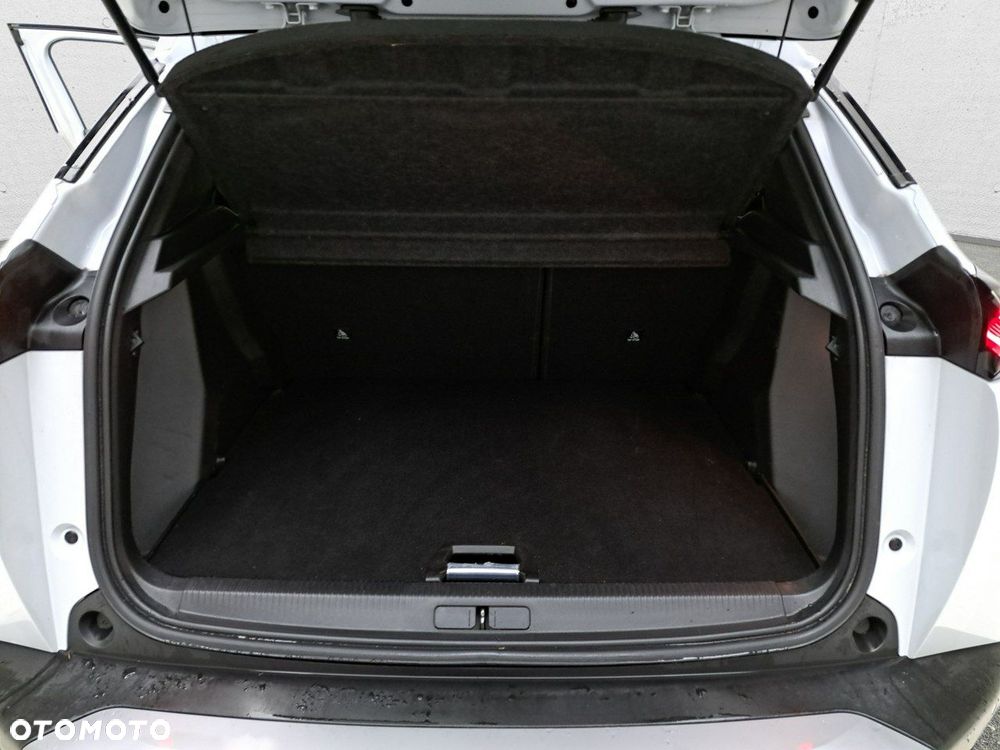 Peugeot 2008 - 13