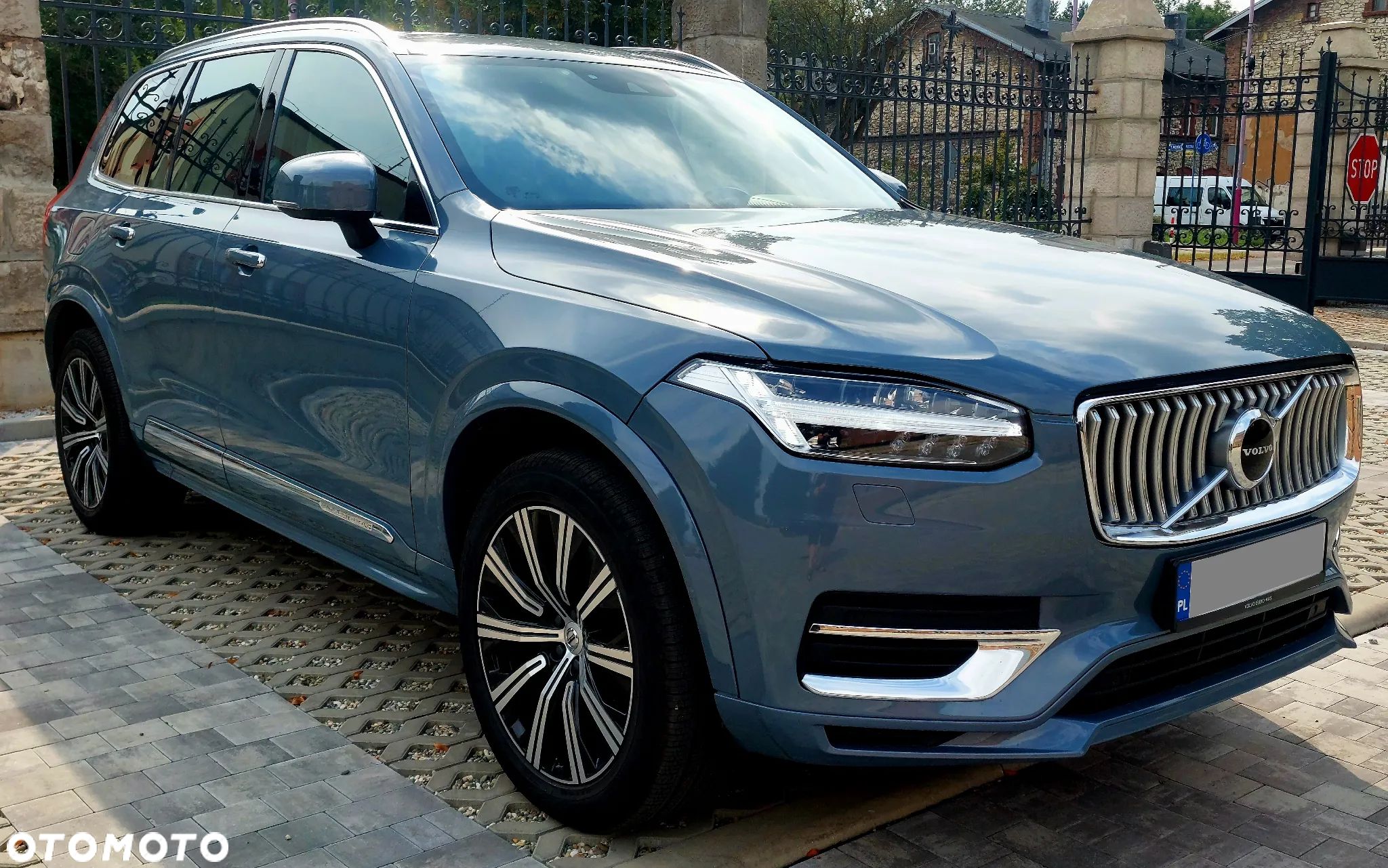 Volvo XC 90 - 1
