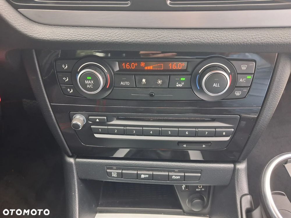 BMW X1 sDrive16d Sport Line - 21