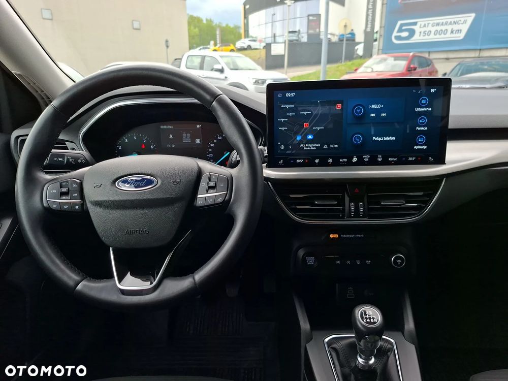 Ford Focus 1.0 EcoBoost Titanium - 23