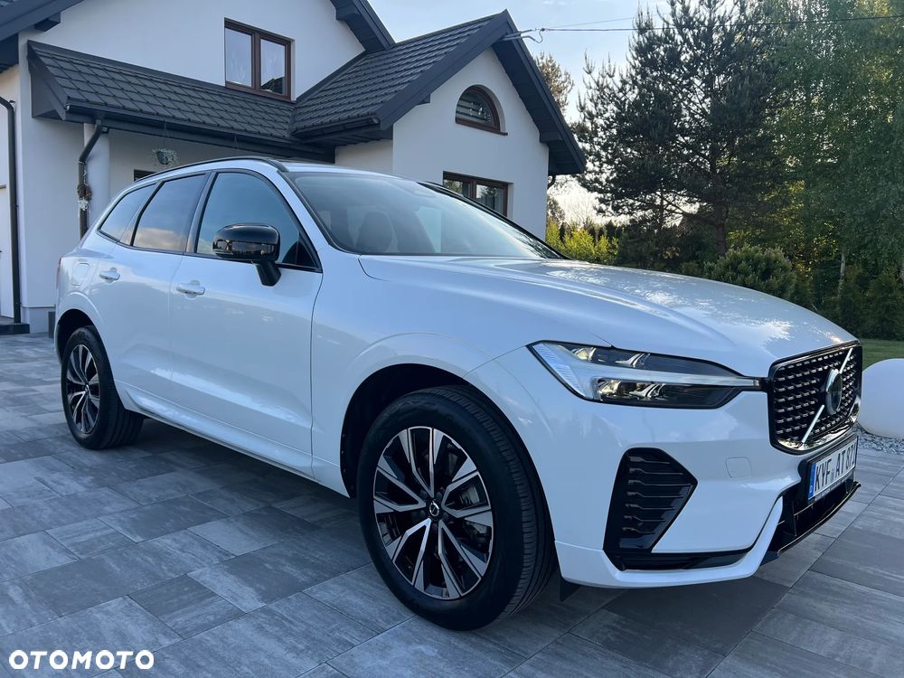 Volvo XC 60 B4 D AWD Plus Dark - 7