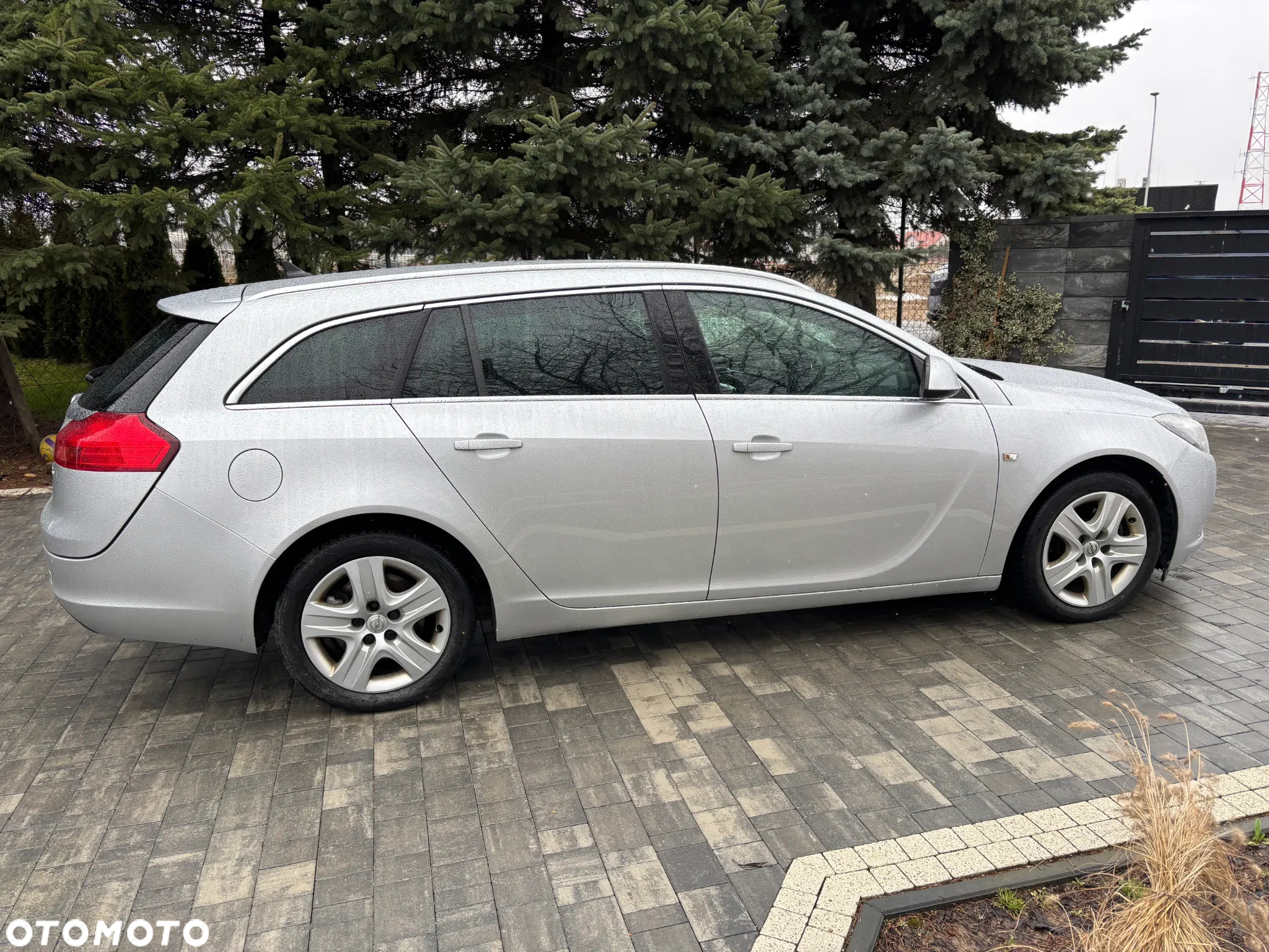 Opel Insignia 2.0 CDTI Sports Tourer - 2