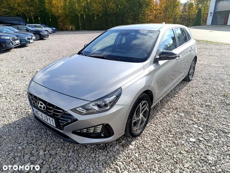 Hyundai i30 1.5 DPI Smart - 1