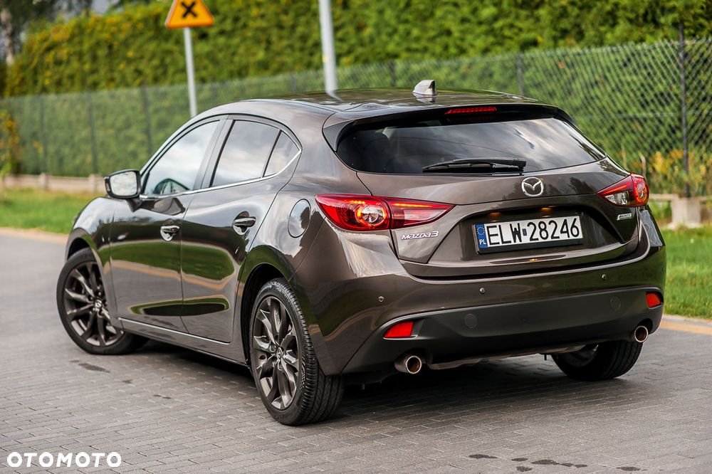 Mazda 3 2015 photo 3