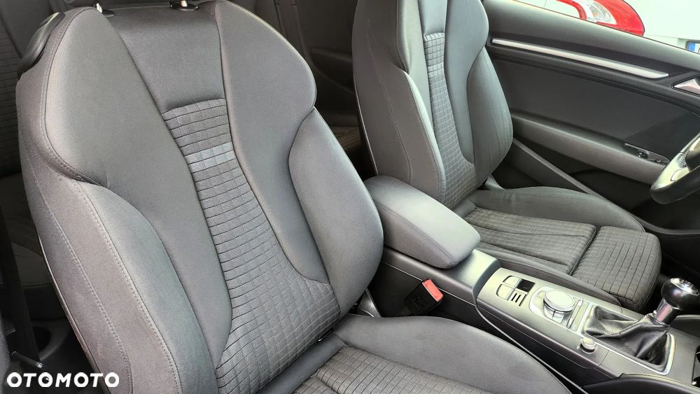 Audi A3 1.4 TFSI cylinder on demand S line Sportpaket - 7