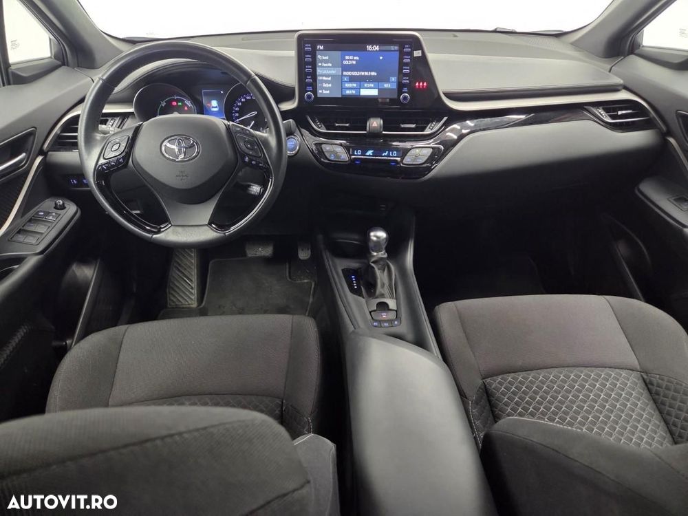 Toyota C-HR 1.8 HSD 122 CP 4x2 CVT Core - 10