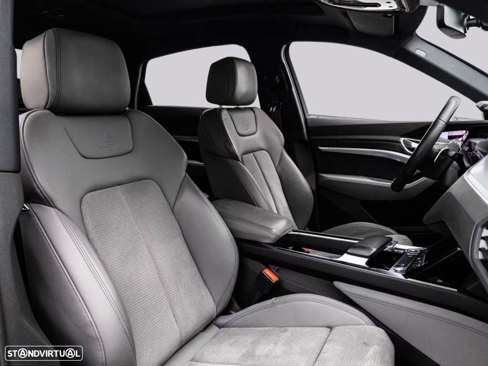 Audi e-tron Sportback - 13