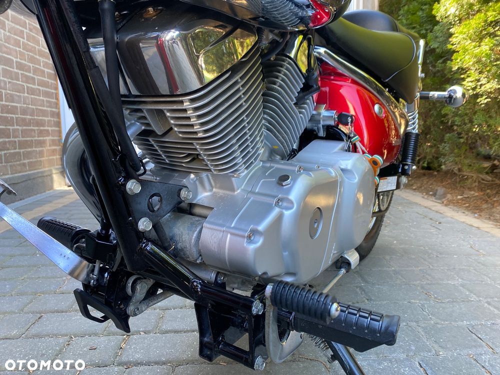 Suzuki Intruder - 27