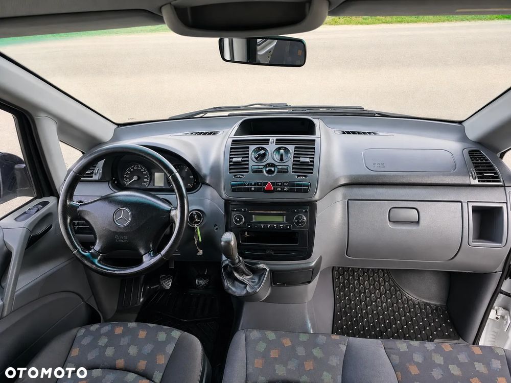 Mercedes-Benz Vito - 15