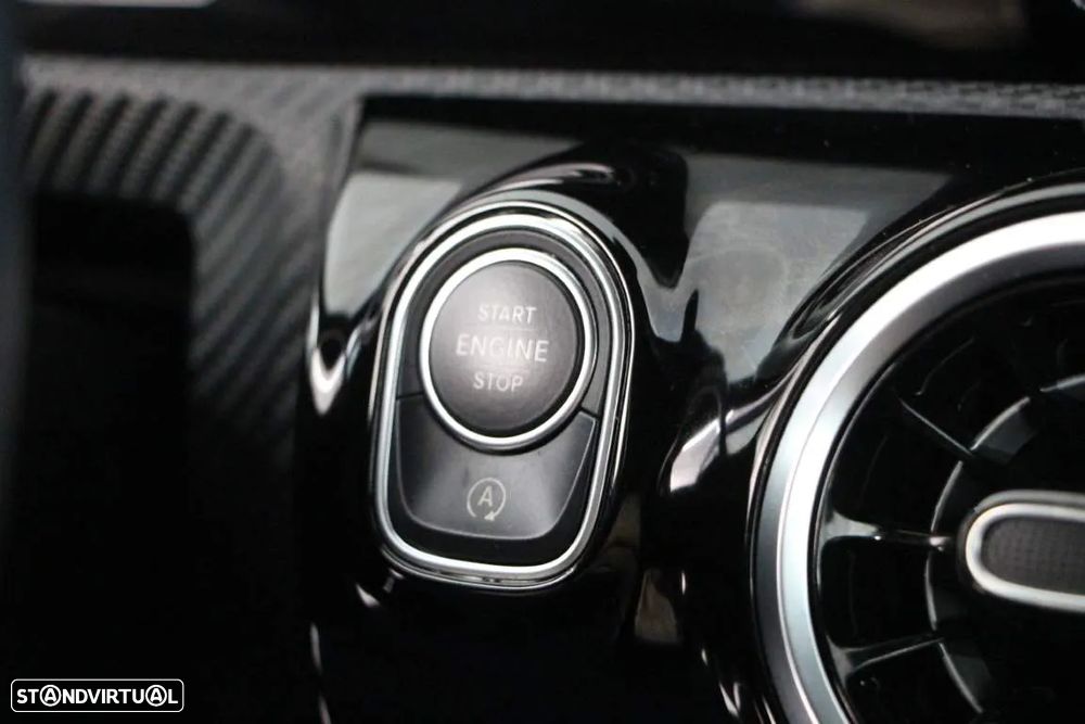 Mercedes-Benz A 180 d Business Solutions - 12