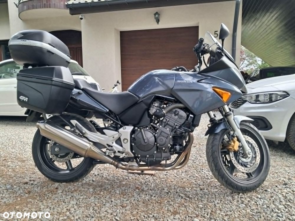 Honda CBF - 24