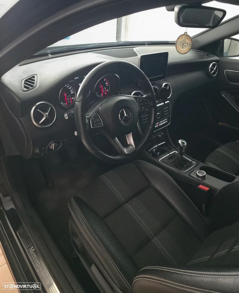 Mercedes-Benz A 180 d Urban - 9