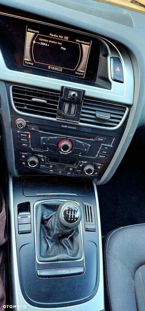 Audi A4 Avant 2.0 TDI Quattro - 12