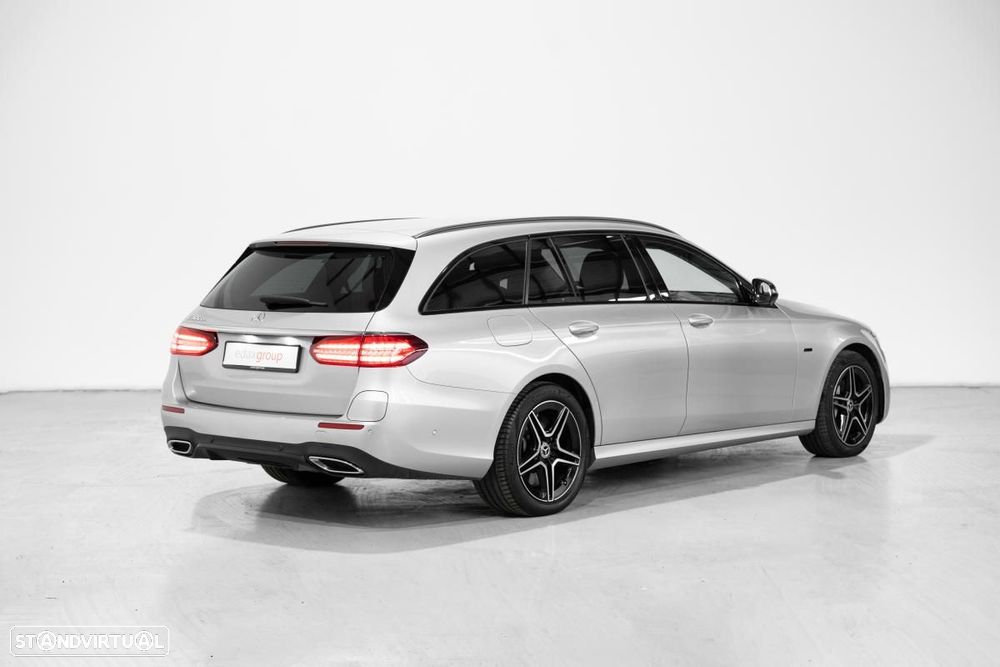Mercedes-Benz E 300 de 9G-TRONIC - 4