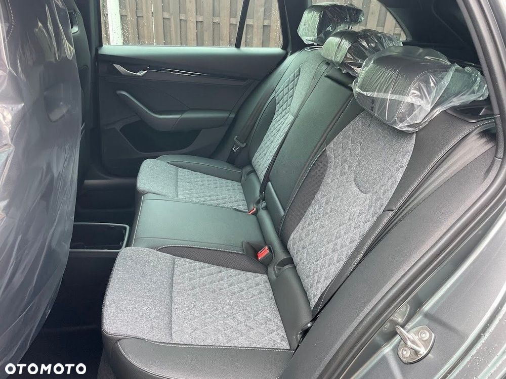 Skoda Octavia 1.5 TSI mHEV Sportline DSG - 10