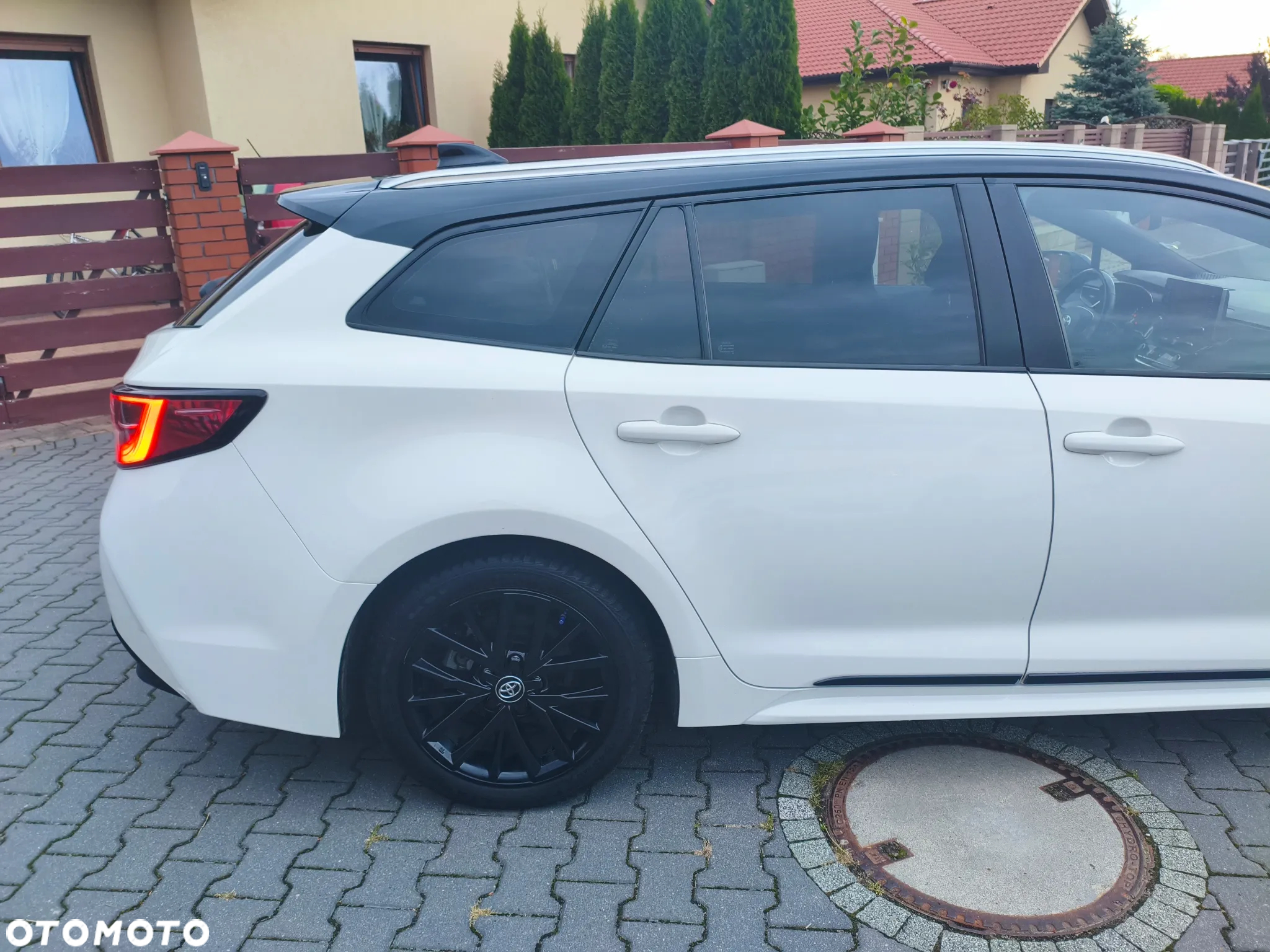 Toyota Corolla 2.0 Hybrid Trek - 5