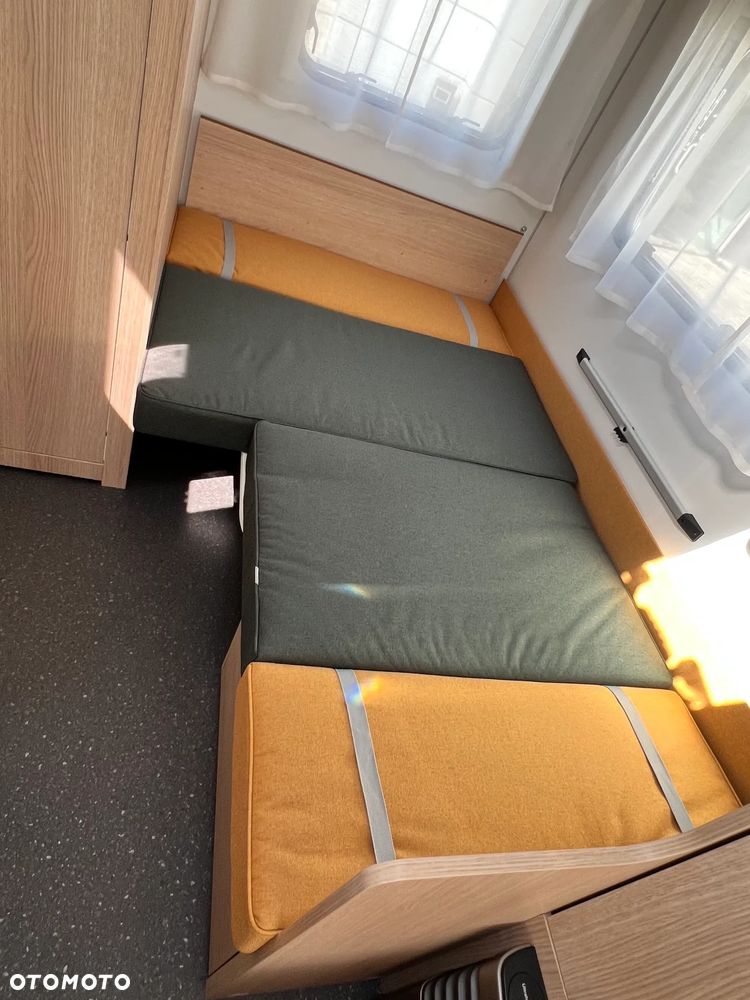 Adria Aviva 400 PS - 17