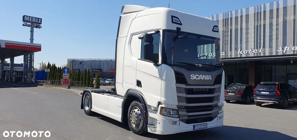 Scania R460