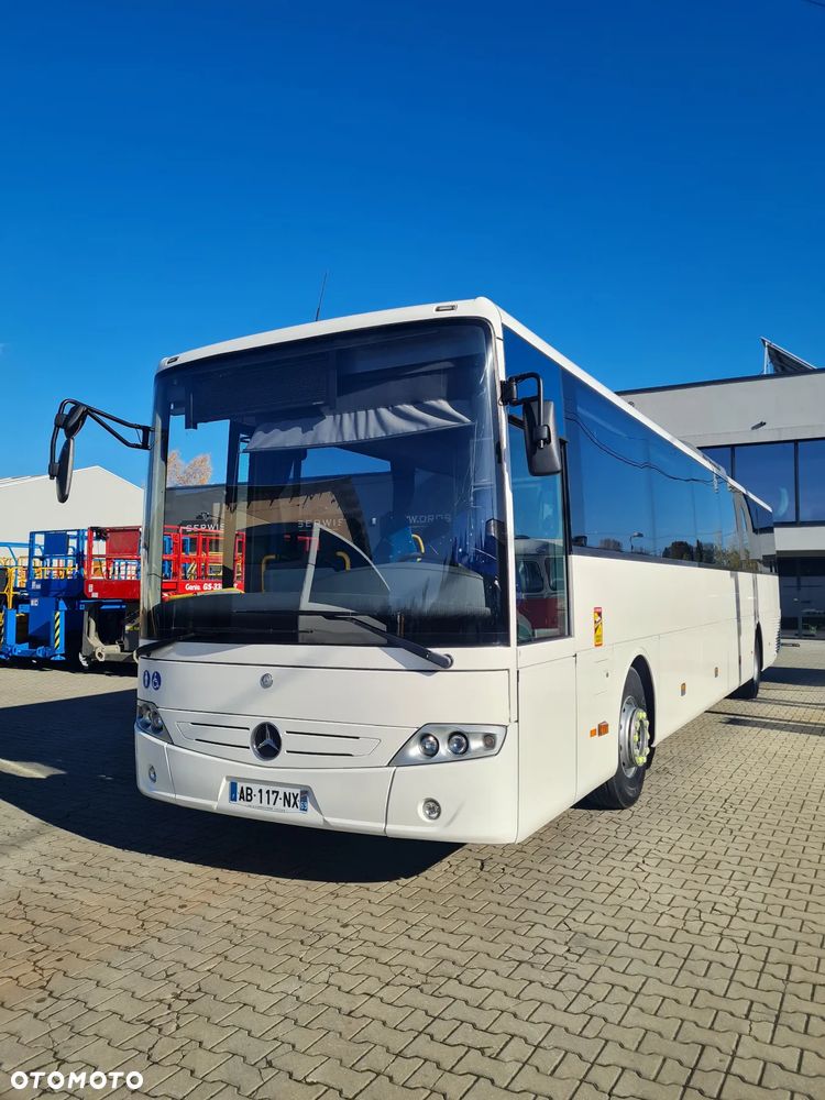 Mercedes-Benz INTOURO - 2