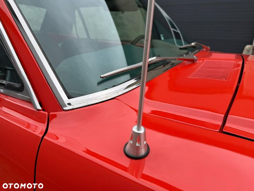 Ford Mustang - 26