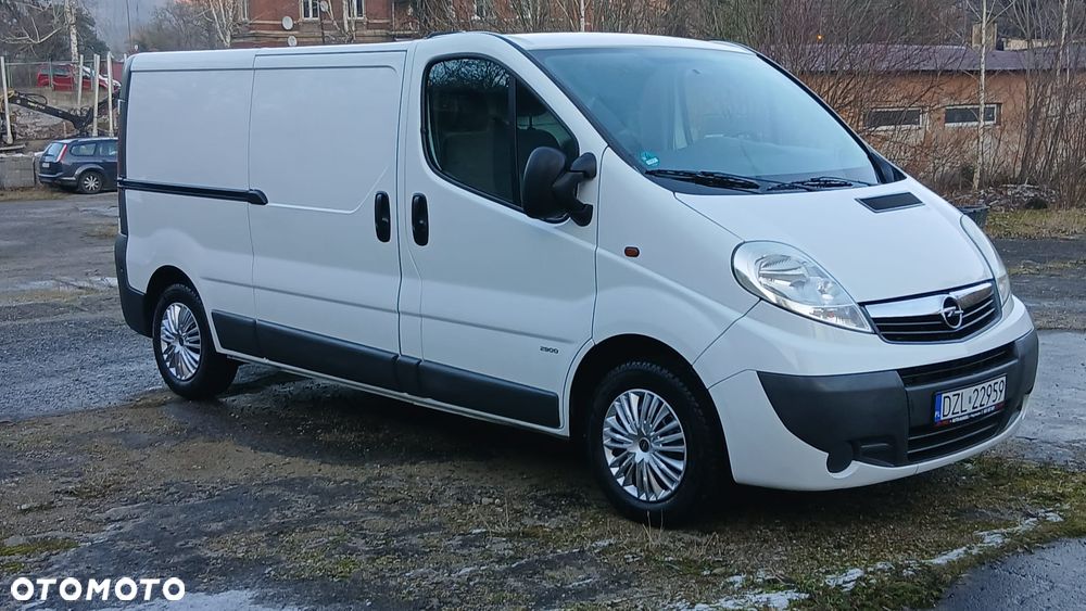 Opel VIVARO - 19