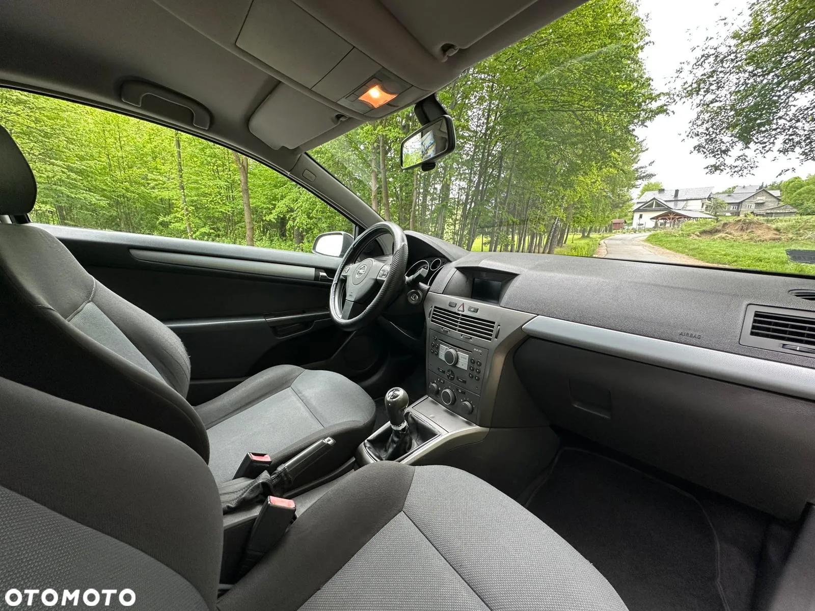 Opel Astra III GTC 1.6 Enjoy - 15