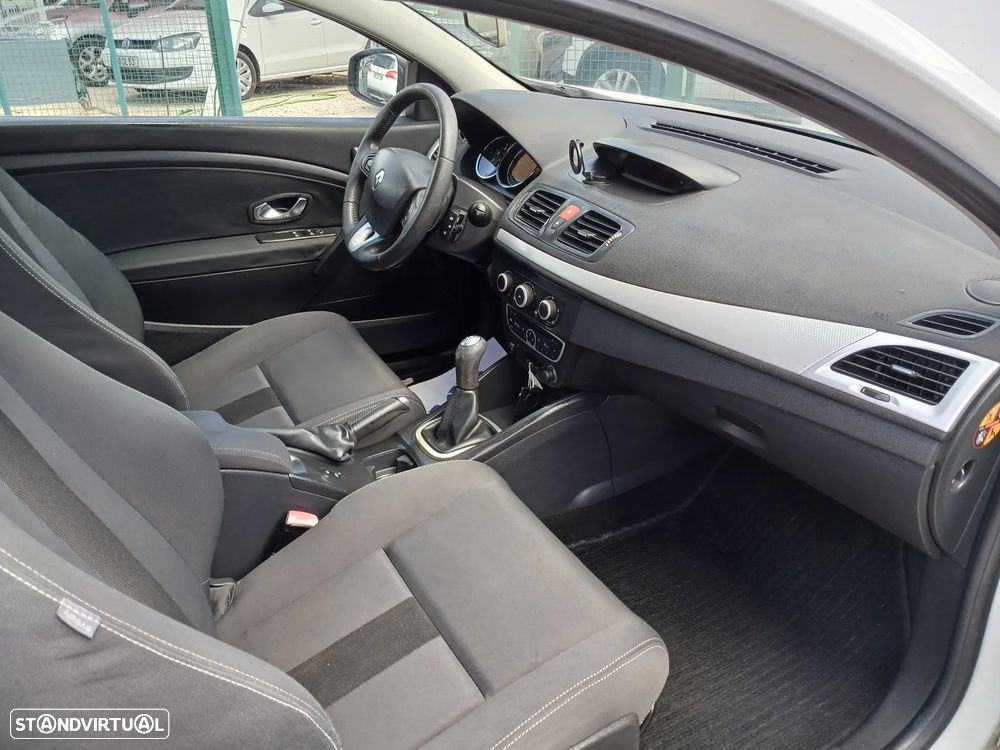 Renault Mégane Coupe 1.5 dCi Dynamique - 22