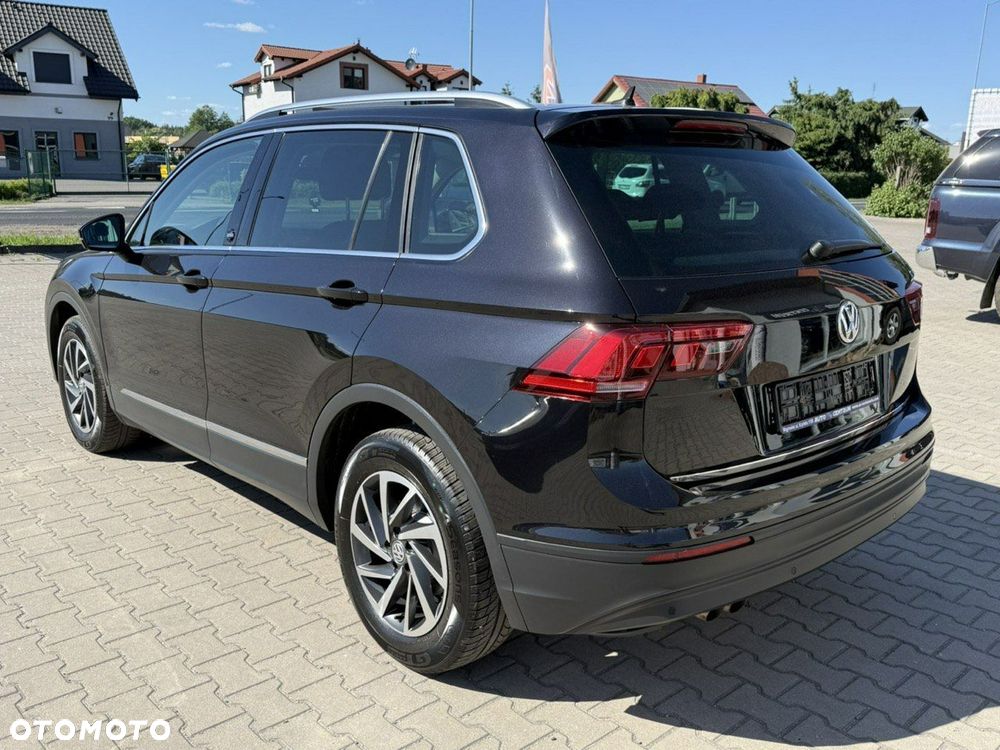 Volkswagen Tiguan - 8