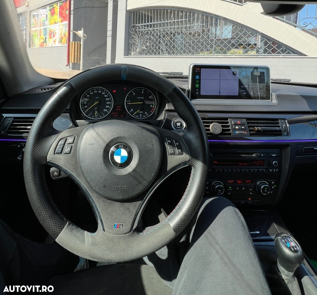 BMW Seria 3 320d xDrive Coupe - 6