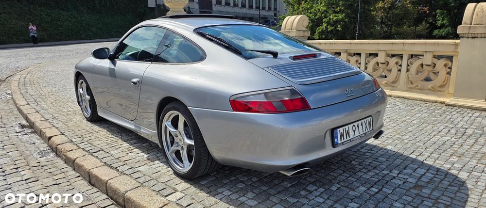 Porsche 911 - 4