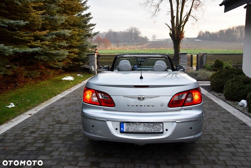 Chrysler Sebring - 12