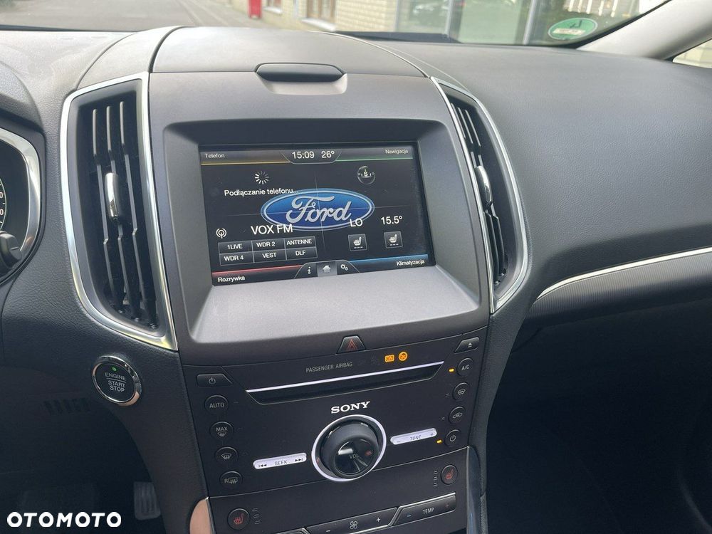 Ford S-Max - 32