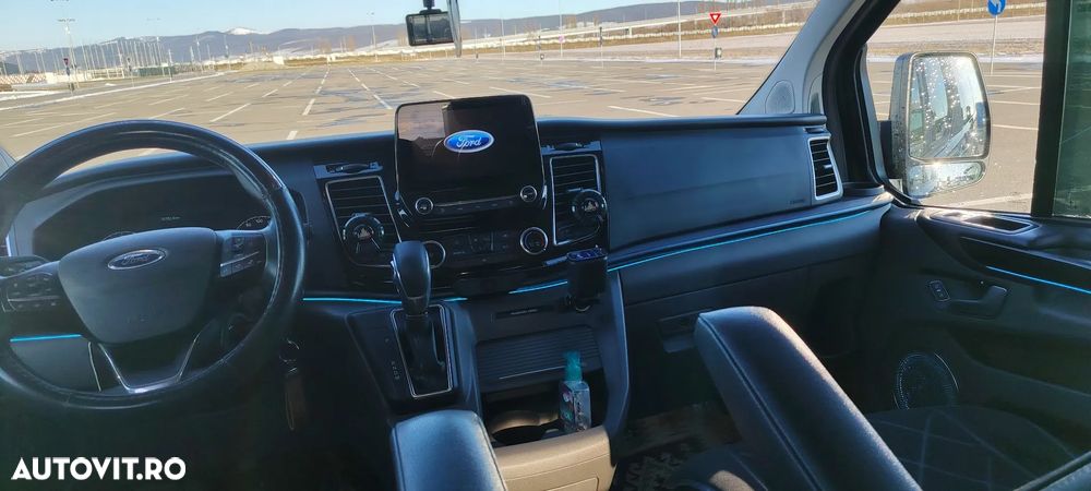 Ford Tourneo Custom Bus 320 2.0 EcoBlue 185 CP L1H1 Active Aut. - 10