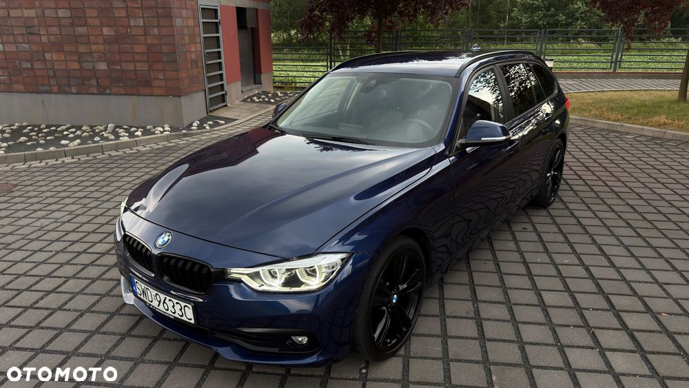BMW Seria 3 320d Edition Luxury Line Purity - 34