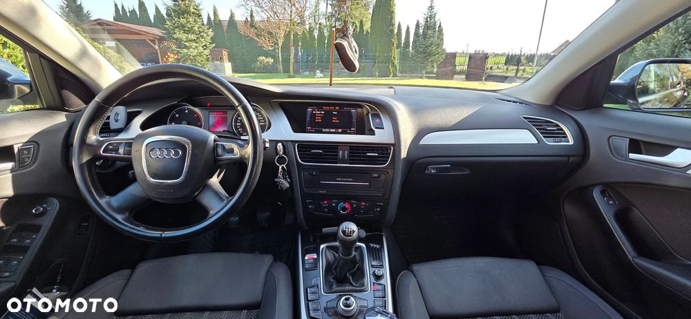 Audi A4 Limousine 2.0 TDI - 9