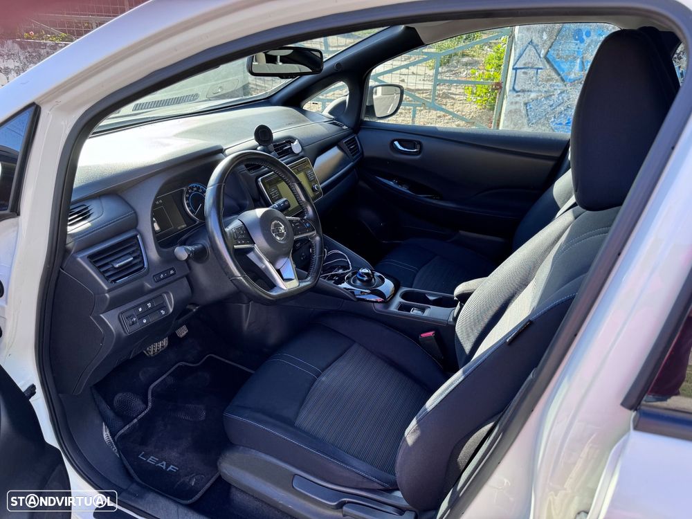 Nissan Leaf N-Connecta - 11